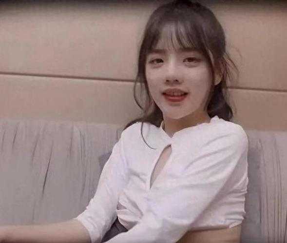 潘甜甜手机揭秘:探索一个人的私密世界