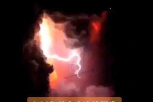 印尼火山喷发背后的故事：探寻自然力量的秘密与影响，为何发生在公元1257年？