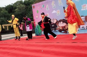 梦幻西游运动会幼儿园 运动会 老师 运动会