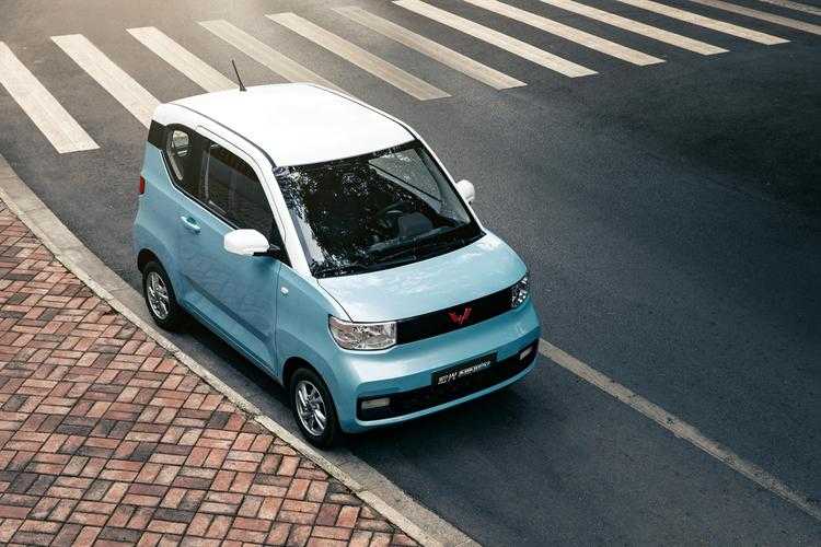 五菱宏光MINIEV2021款报价及图片 3.76万起售时尚新能源车