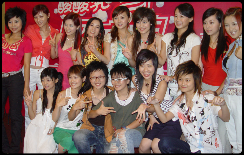 谁是2005年超级女声冠军?如何定义她的成功之路?