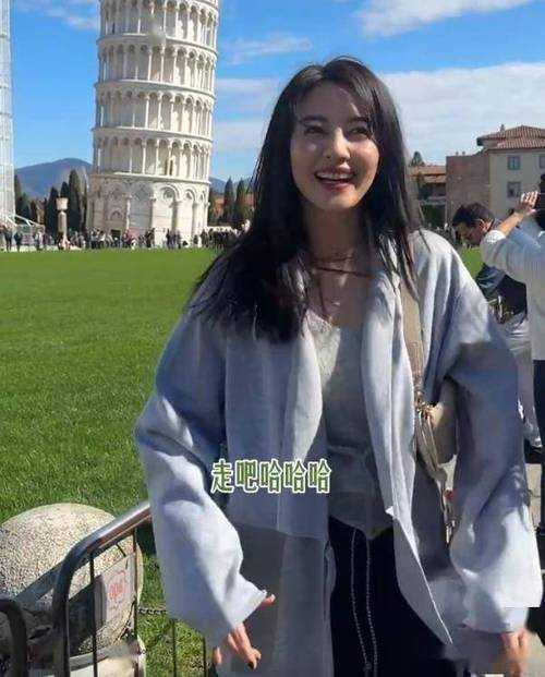 高圆圆携女游巴塞罗那引爆中餐文化热，高圆圆携女游巴塞罗那助推中餐文化热潮