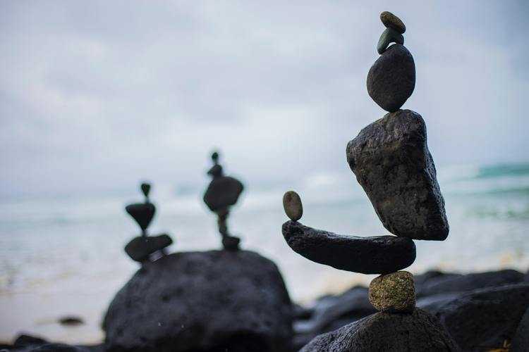 青铜罗盘与量子星链,解码人类文明千年的共生密码