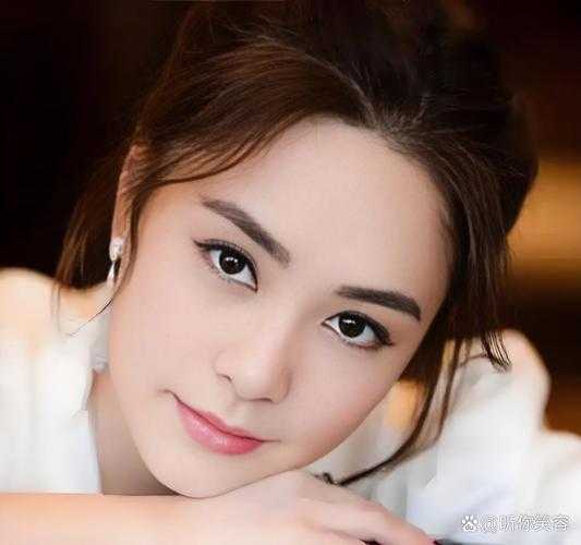 时光的馈赠,阿娇谈衰老的智慧,时光馈赠的智慧,阿娇的优雅与从容