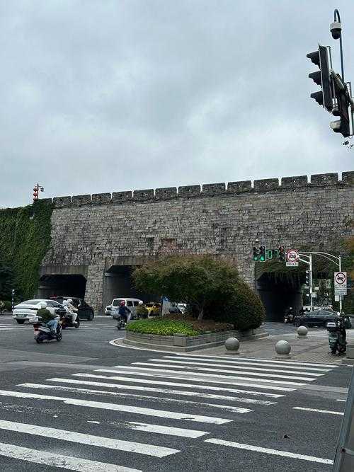 历史深处守望有记忆的城